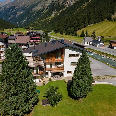Gletscher-Landhaus Brunnenkogel Sankt Leonhard im Pitztal Eksteriør billede